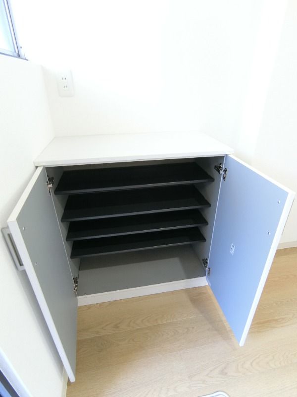 �y���[�z�@�V���[�Y�{�b�N�X