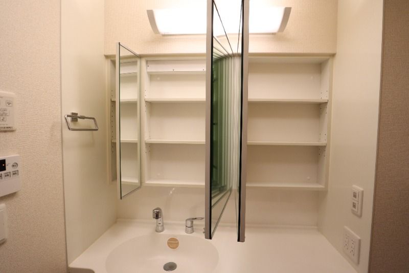 �y���ʏ��z�@