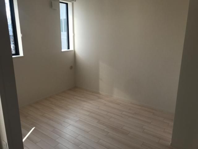 �y���̑������E�X�y�[�X�z�@