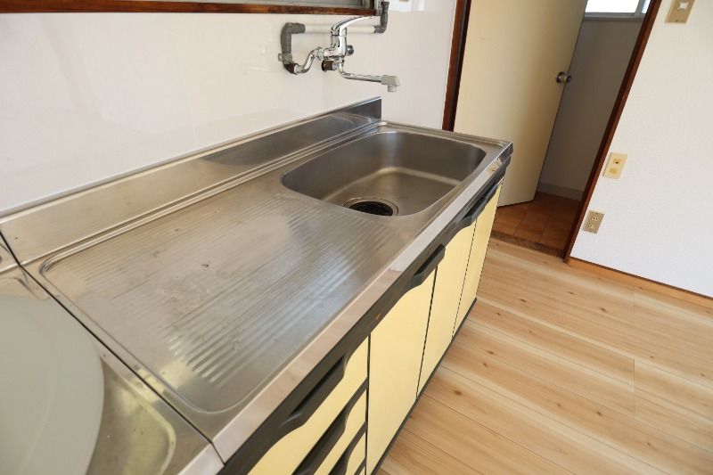 �y�L�b�`���z�@