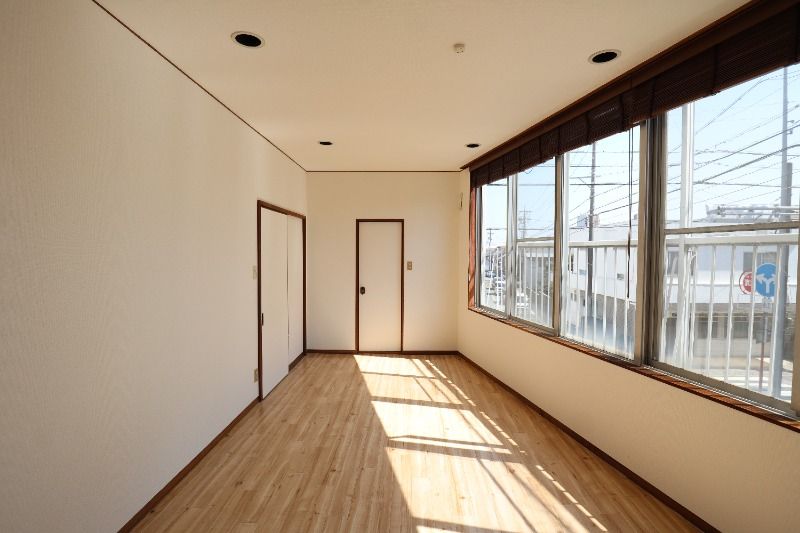 �y���̑������E�X�y�[�X�z�@2F�m��