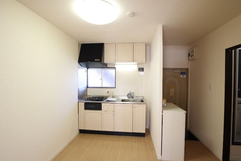 �y���ԁE���r���O�z�@���^�C�v�@