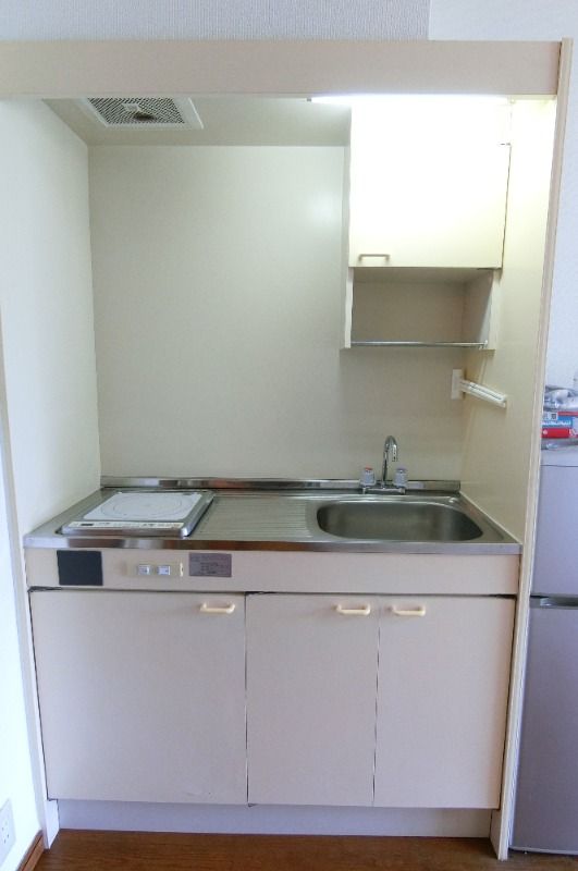 �y�L�b�`���z�@