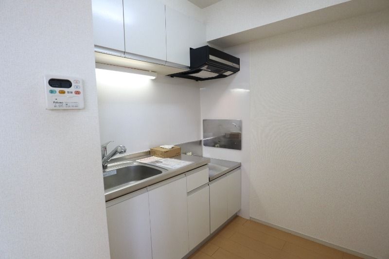 �y���[�z�@