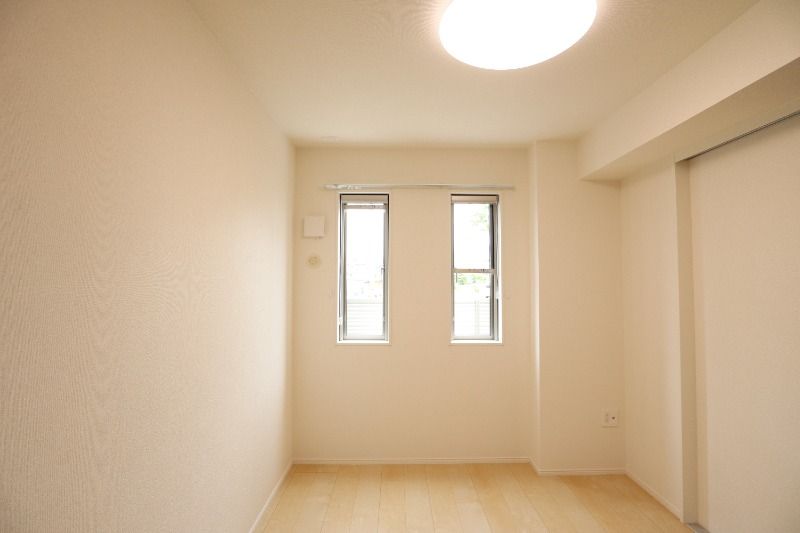 �y���̑������E�X�y�[�X�z�@