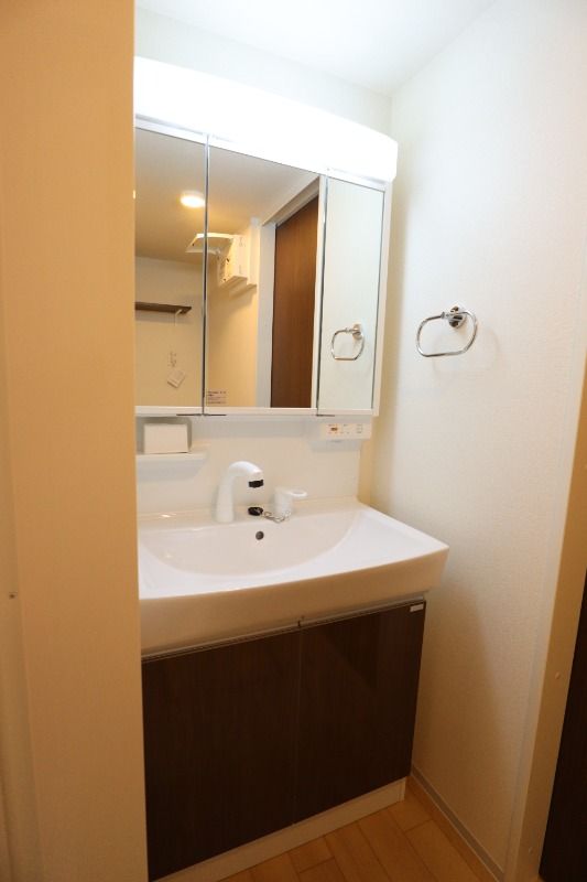 �y���ʏ��z�@