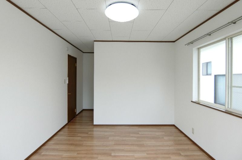 �y���̑������E�X�y�[�X�z�@