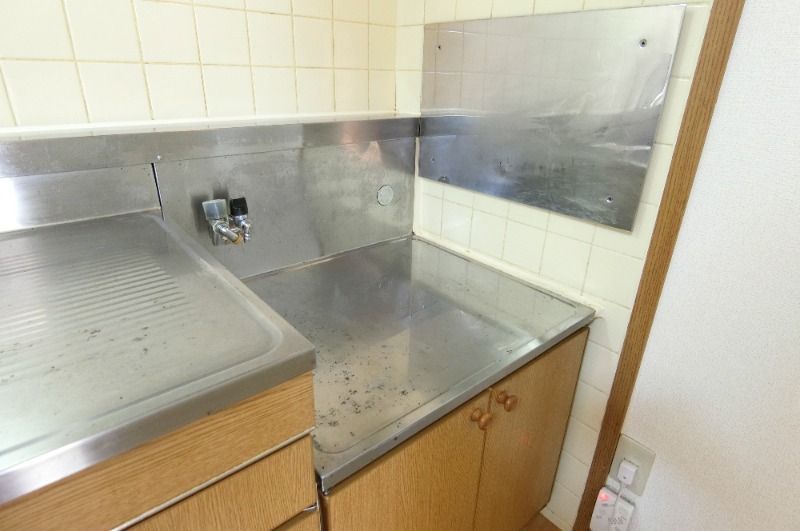 �y�L�b�`���z�@