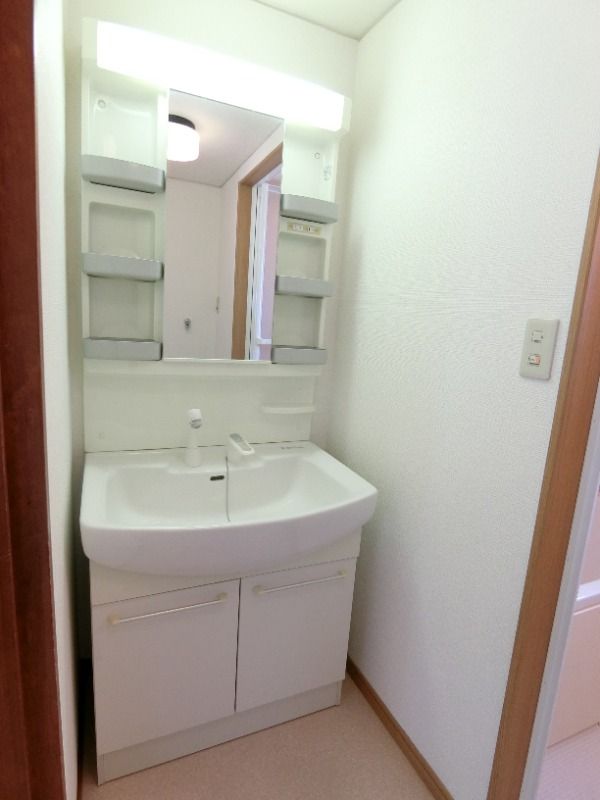 �y���ʏ��z�@