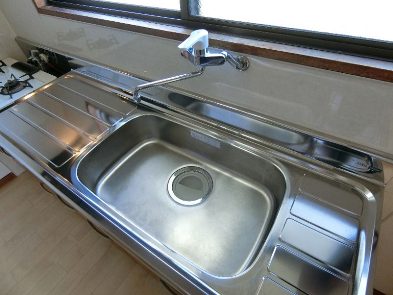 �y�L�b�`���z�@