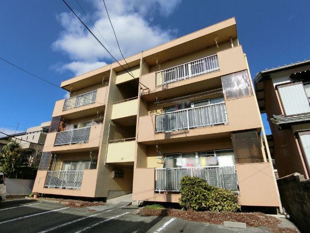 �{�k�[���JIV�̌����O��