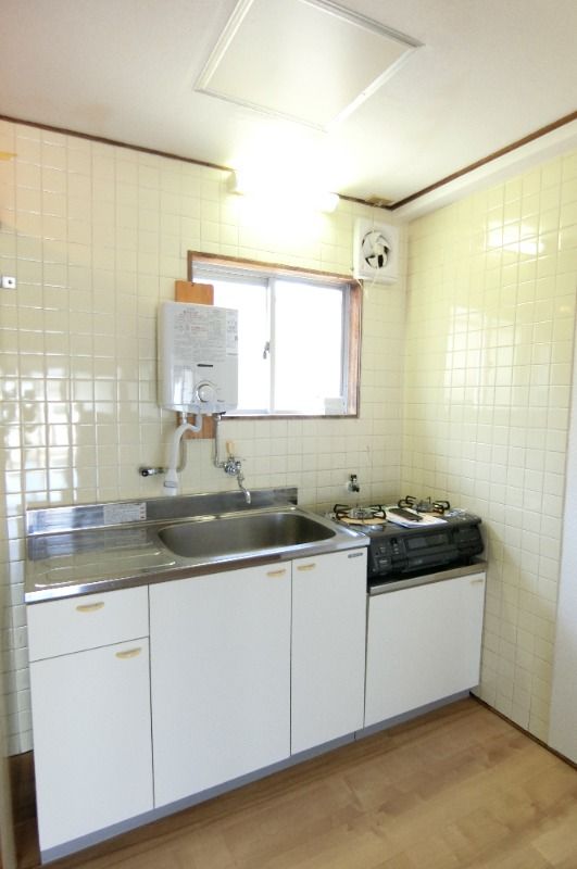 �y�L�b�`���z�@