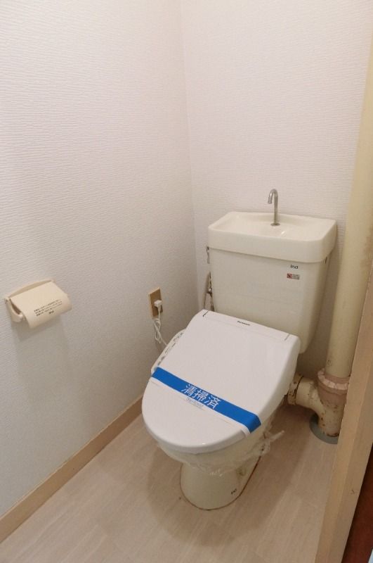 �y�g�C���z�@
