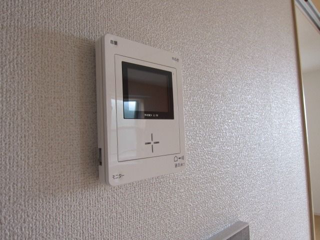 y̑z@^Cv