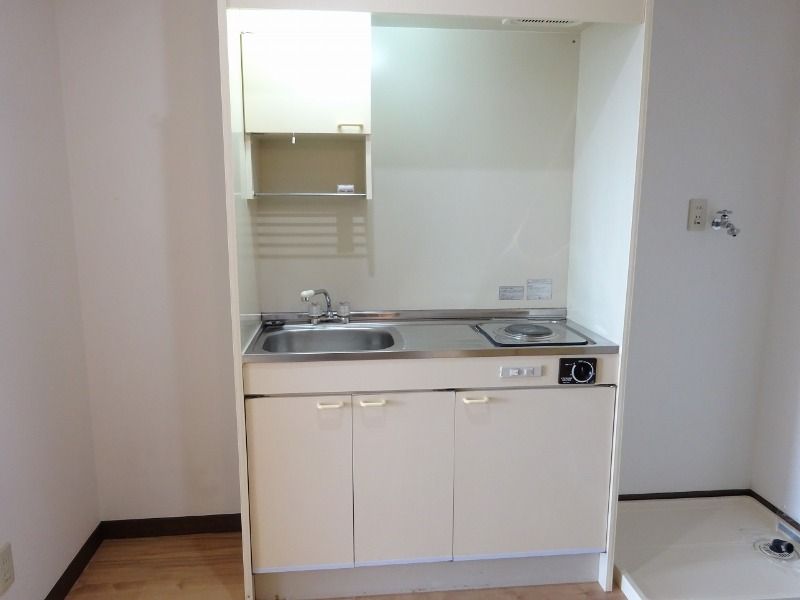 �y�L�b�`���z�@