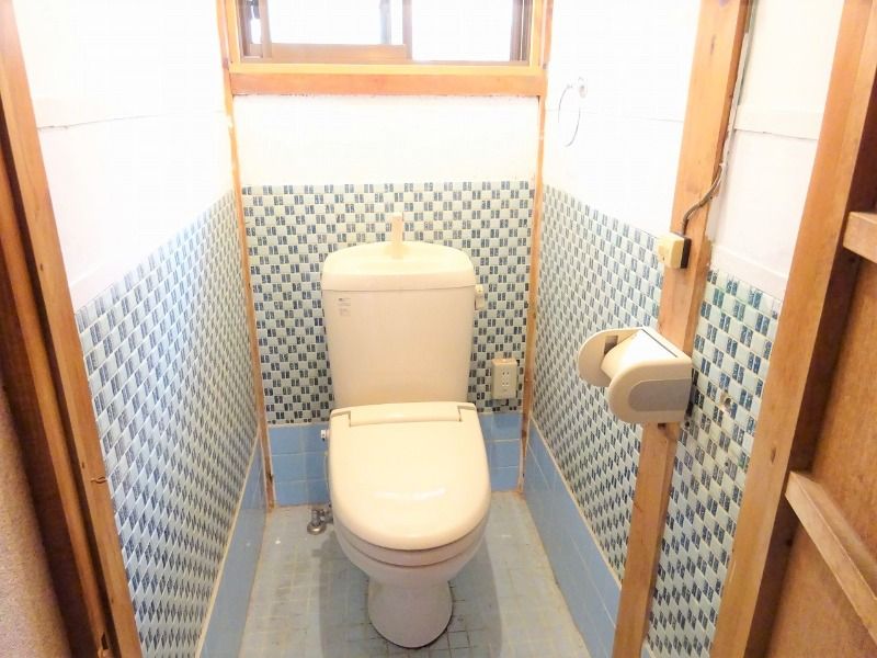 �y�g�C���z�@