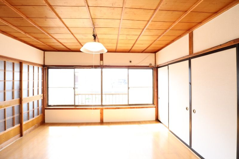 �y���̑������E�X�y�[�X�z�@