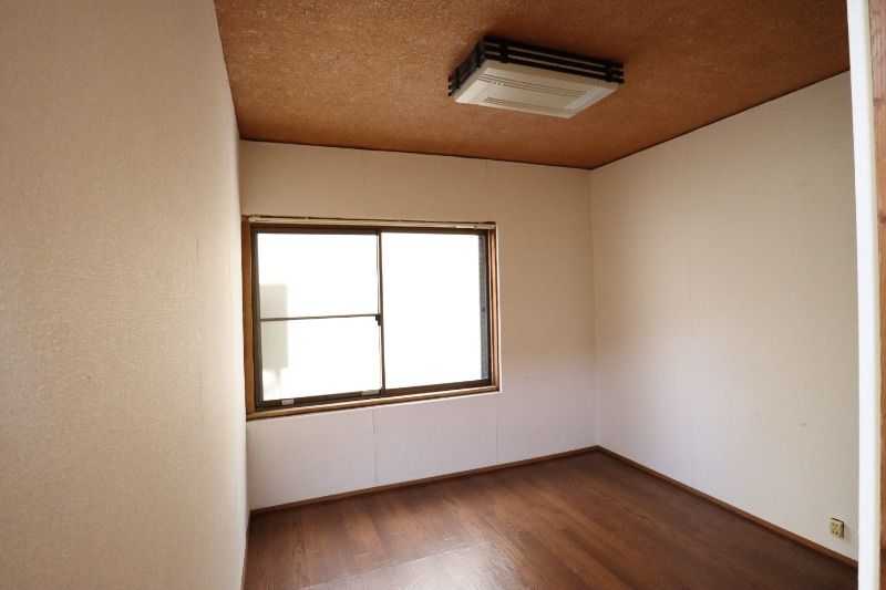 �y���̑������E�X�y�[�X�z�@