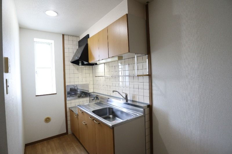 �y�L�b�`���z�@