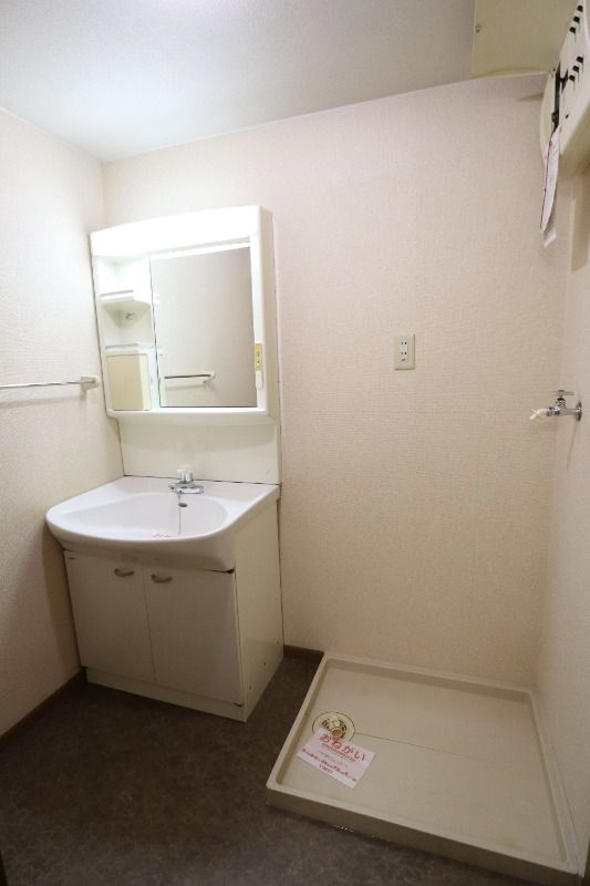 �y���ʏ��z�@