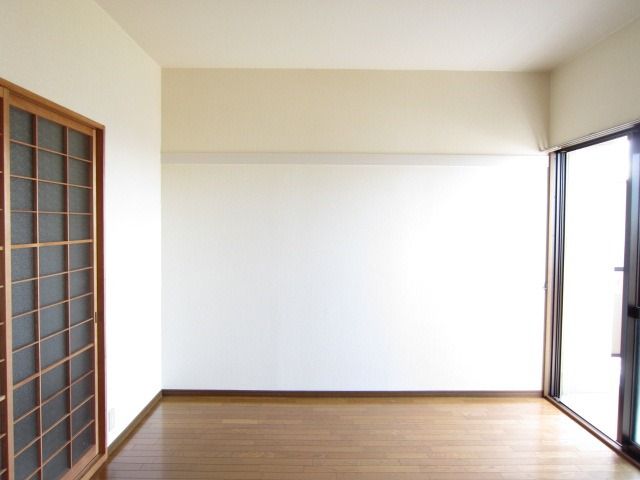 �y���̑������E�X�y�[�X�z�@���^�C�v