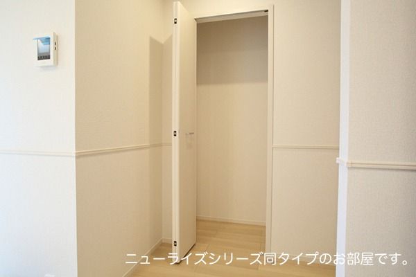 y[z@^Cv