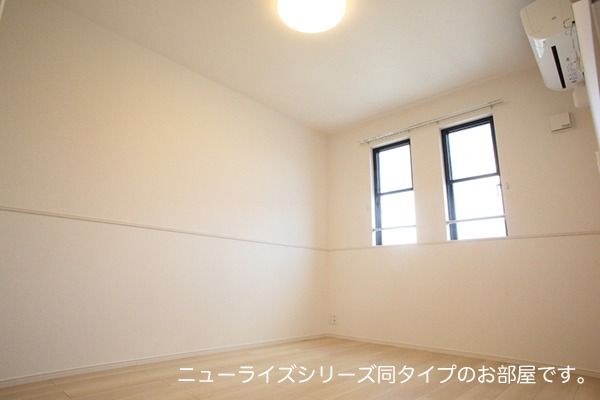 y̑EXy[Xz@^Cv