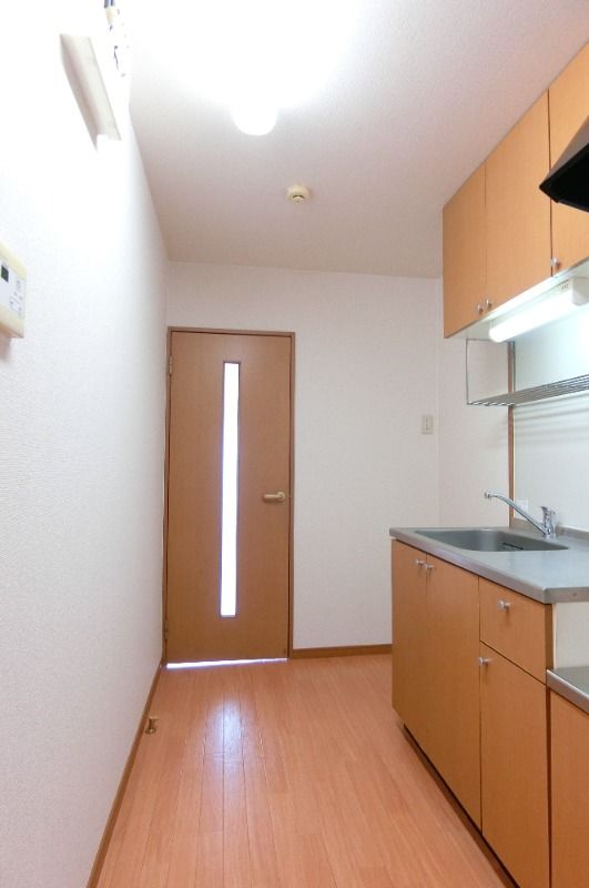 �y���̑������E�X�y�[�X�z�@