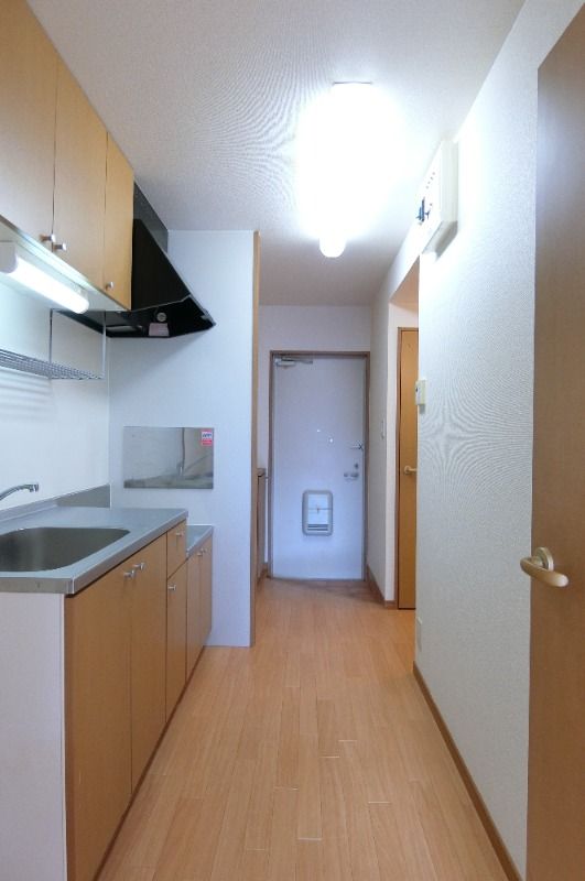 �y���̑������E�X�y�[�X�z�@