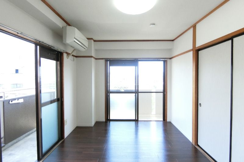 �y���̑������E�X�y�[�X�z�@